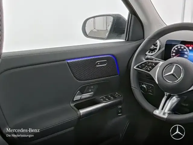 Mercedes-Benz GLA 180