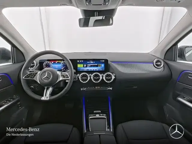 Mercedes-Benz GLA 180