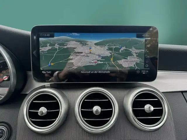Mercedes-Benz C 400