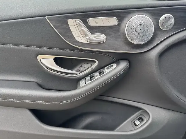 Mercedes-Benz C 400