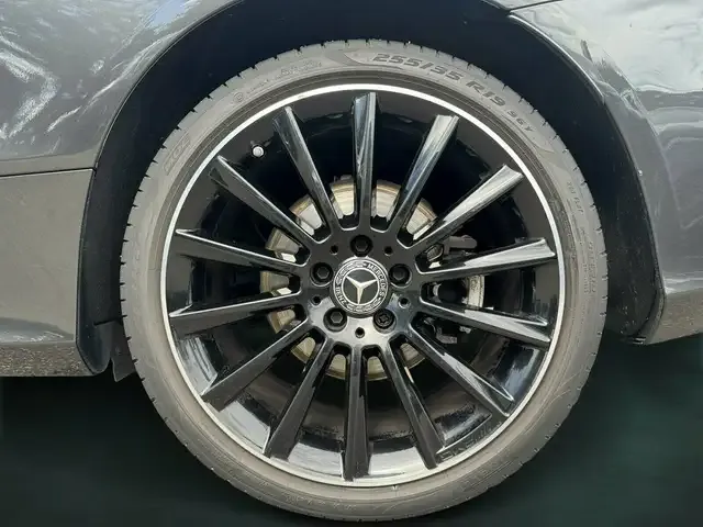 Mercedes-Benz C 400