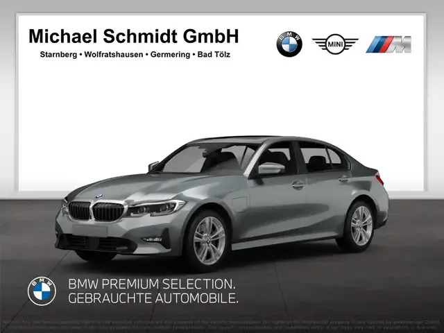BMW 330
