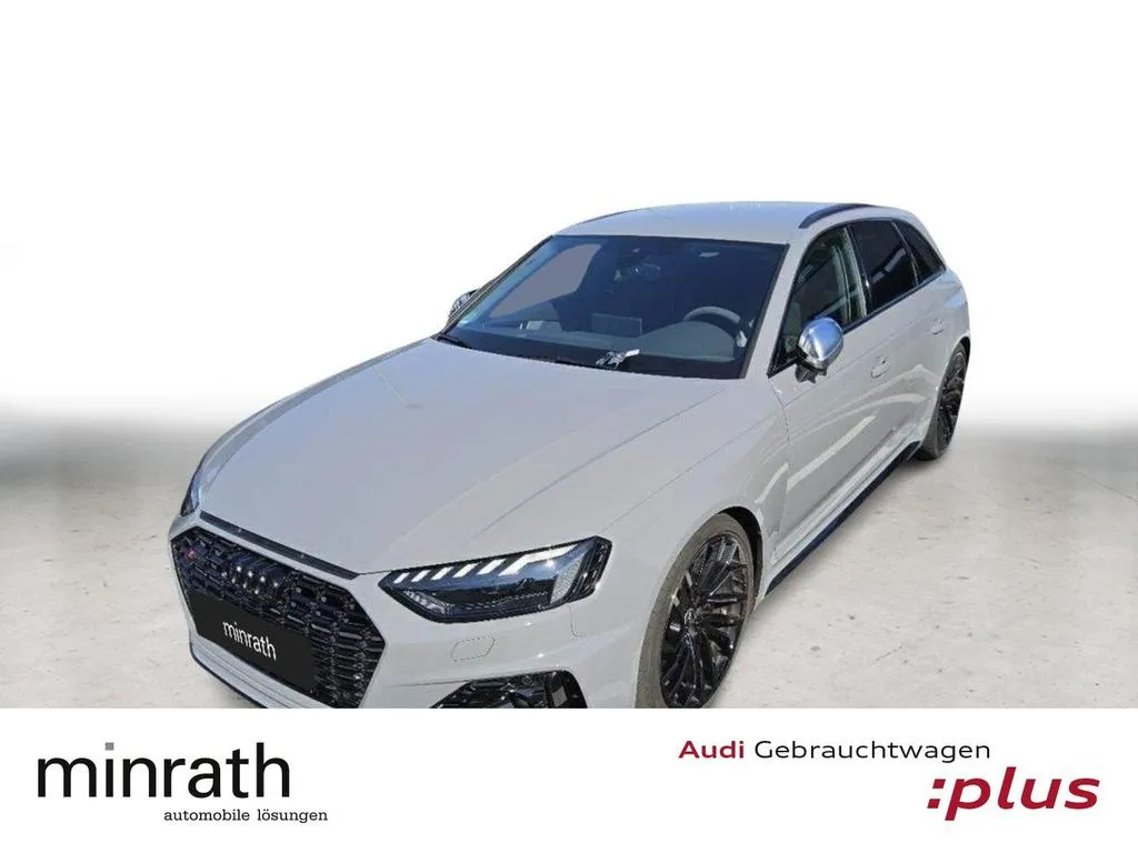Audi RS4