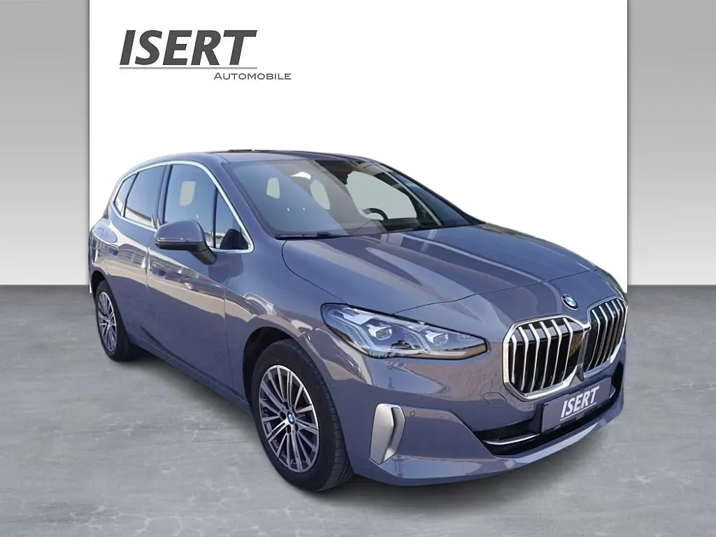 BMW 220