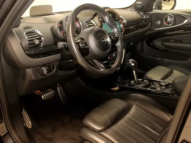 MINI John Cooper Works Clubman