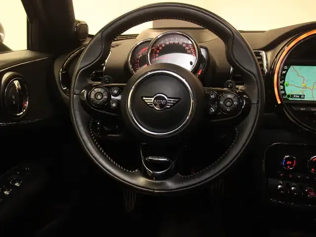 MINI John Cooper Works Clubman