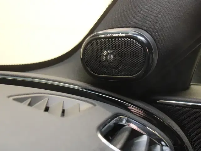 MINI John Cooper Works Clubman