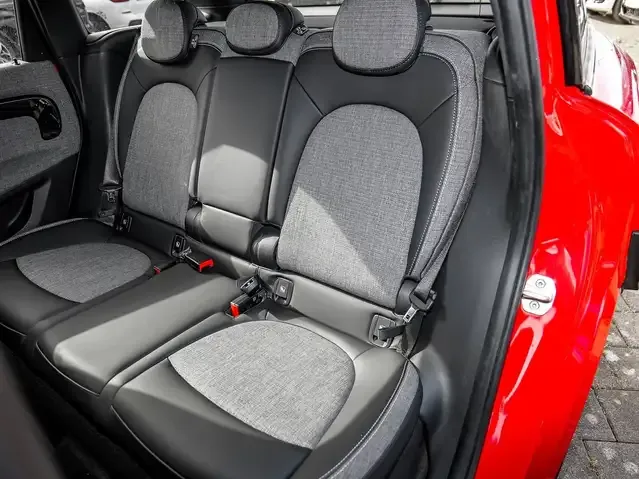 MINI Cooper SE Countryman