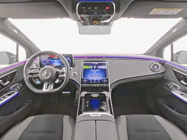 Mercedes-Benz EQE 43