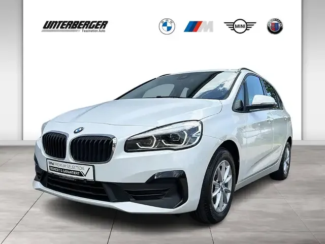 BMW 216
