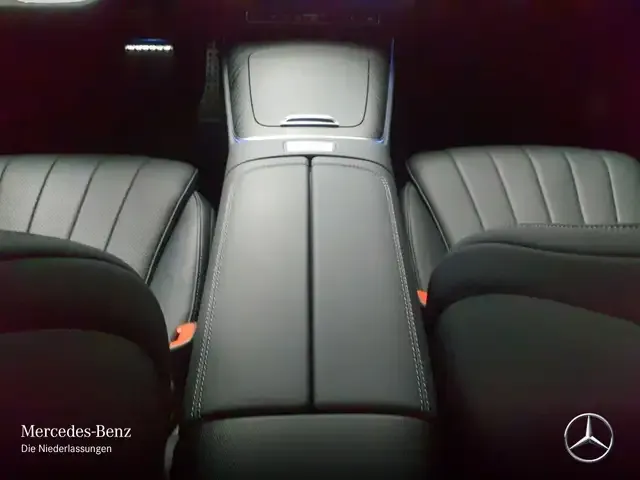 Mercedes-Benz E 400