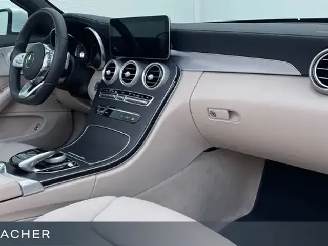 Mercedes-Benz C 200