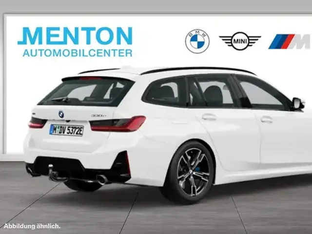 BMW 330