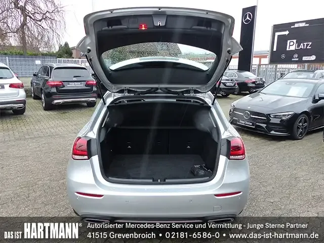 Mercedes-Benz A 200