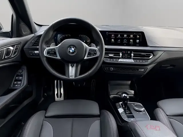 BMW 128