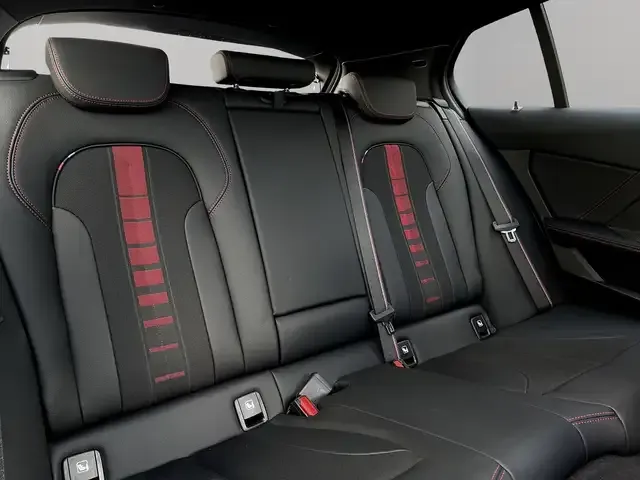 BMW 128