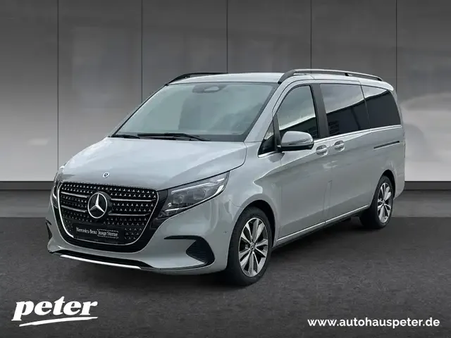 Mercedes-Benz V 250