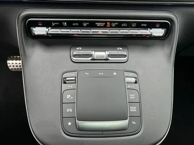 Mercedes-Benz V 250