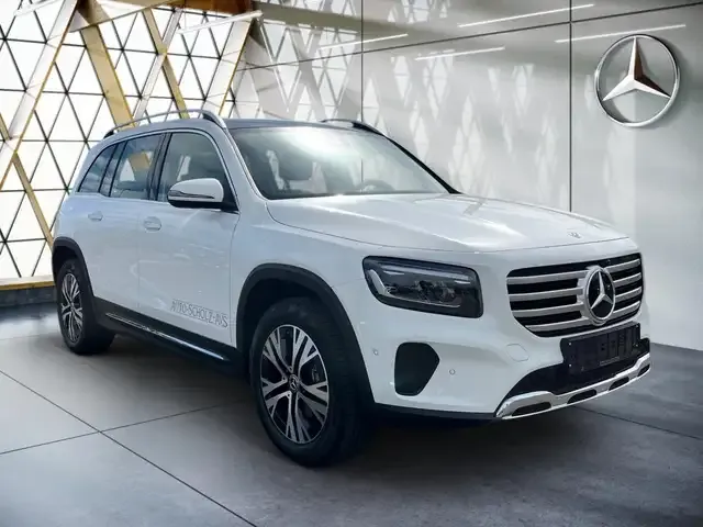 Mercedes-Benz GLB 200