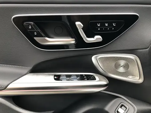 Mercedes-Benz CLE 300