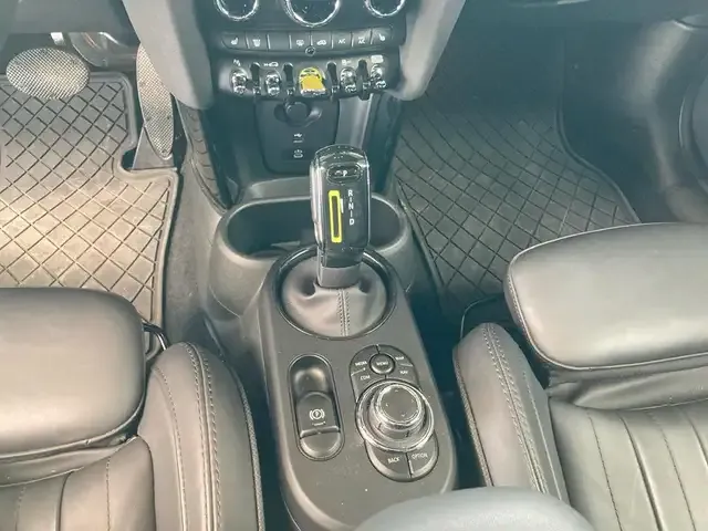 MINI Cooper SE