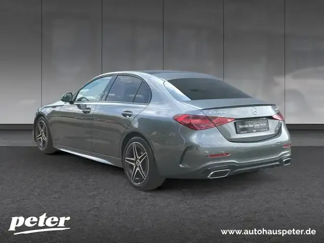 Mercedes-Benz C 220