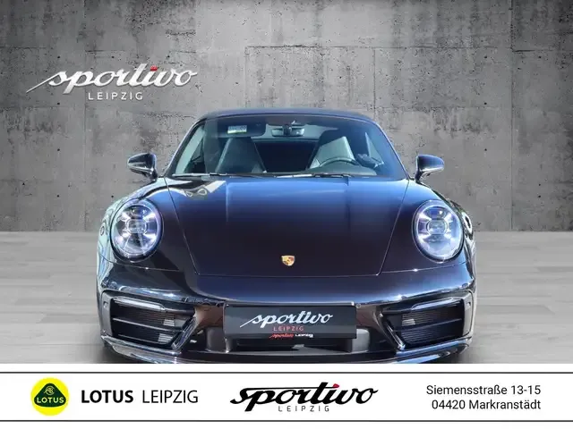 Porsche 992