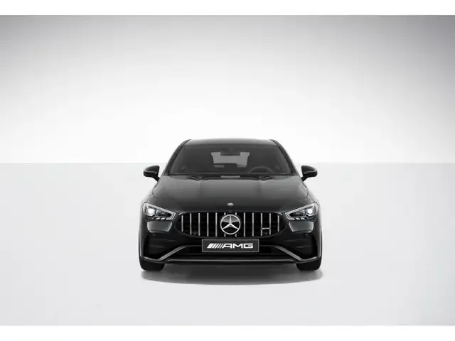 Mercedes-Benz CLA 35 AMG