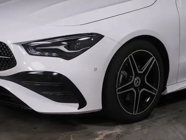 Mercedes-Benz CLA 180