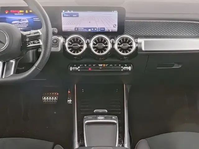 Mercedes-Benz EQB 350