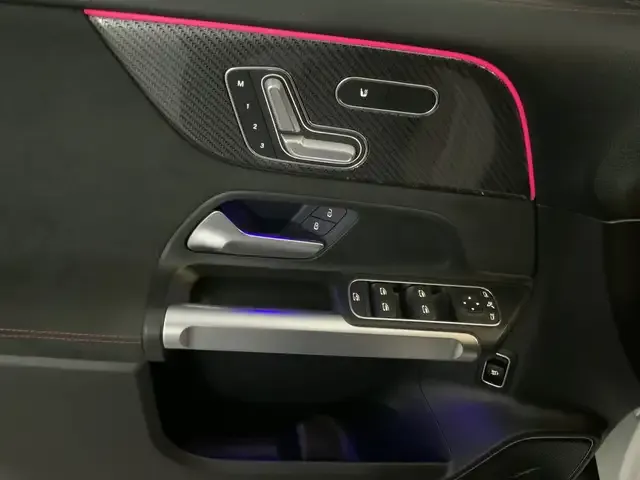 Mercedes-Benz GLB 250