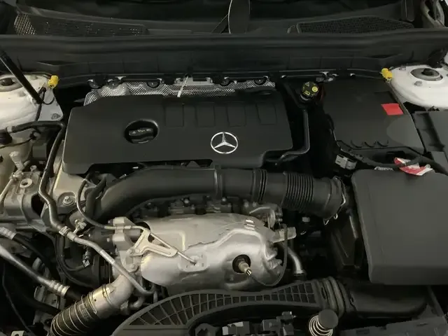 Mercedes-Benz GLB 250