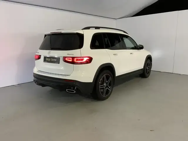 Mercedes-Benz GLB 250