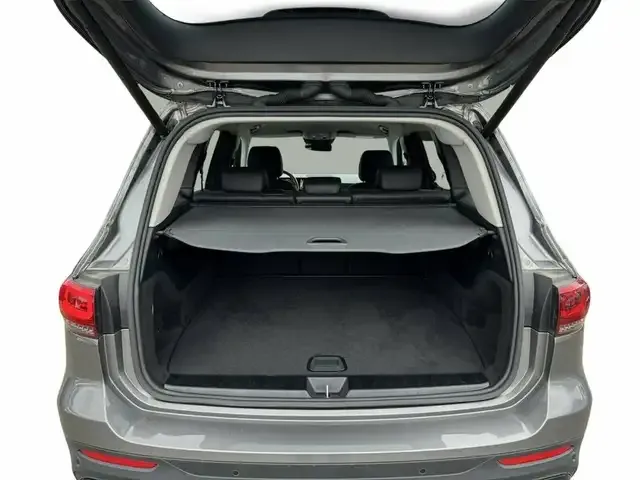 Mercedes-Benz GLB 220