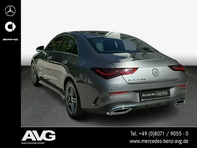 Mercedes-Benz CLA 200