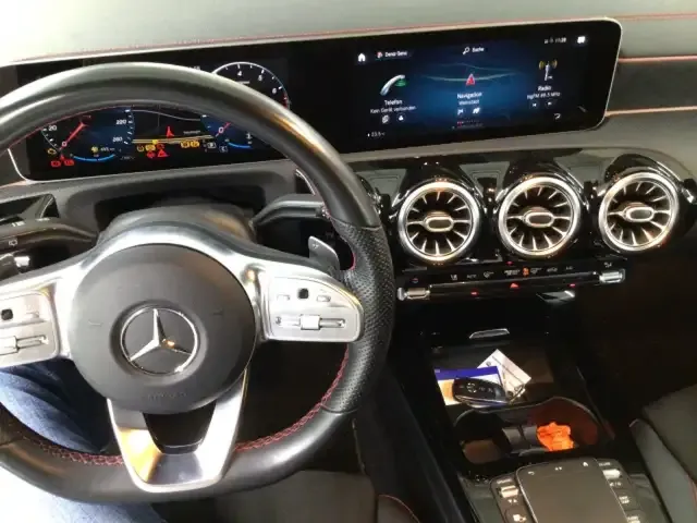 Mercedes-Benz Sonstiges
