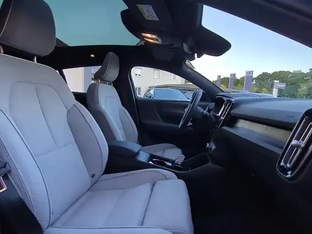 Volvo C40