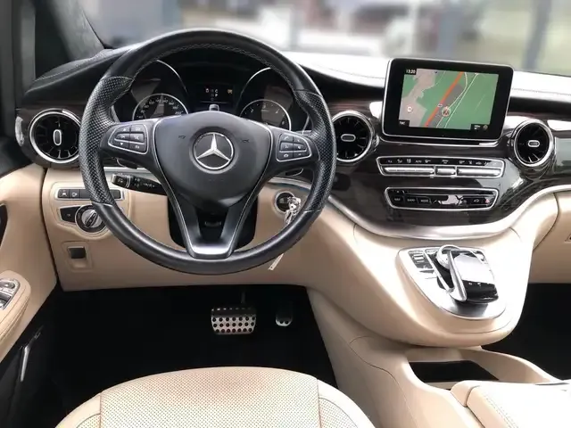 Mercedes-Benz V 300
