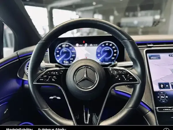 Mercedes-Benz EQS