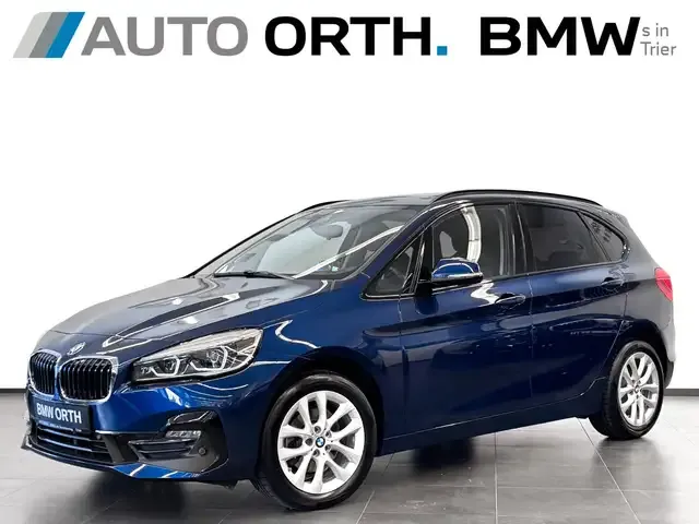 BMW 218