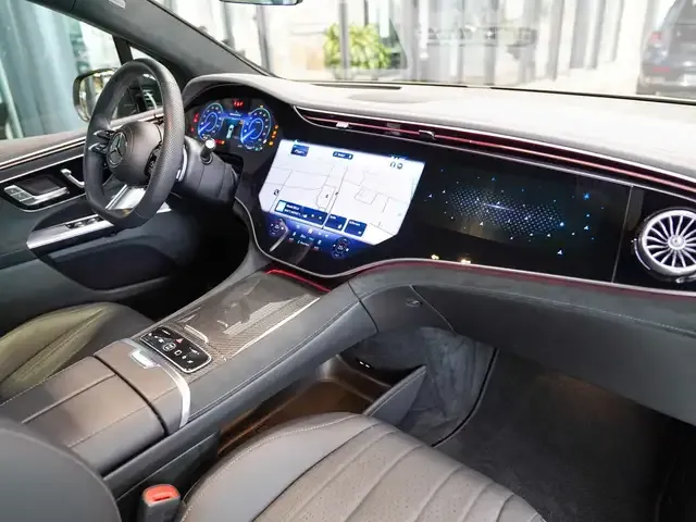 Mercedes-Benz EQE SUV