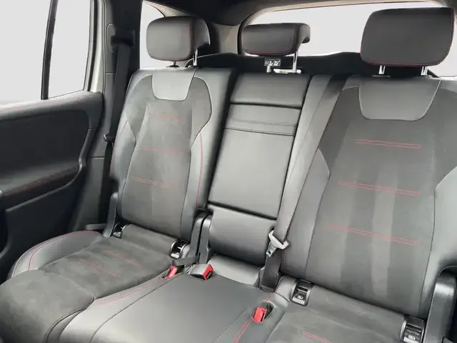 Mercedes-Benz EQB 300