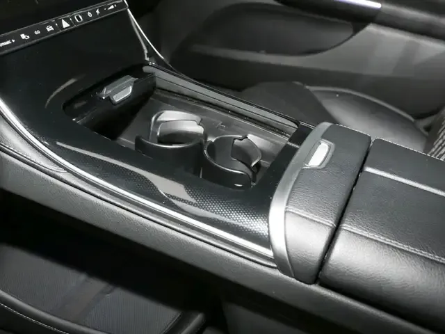 Mercedes-Benz EQE 350