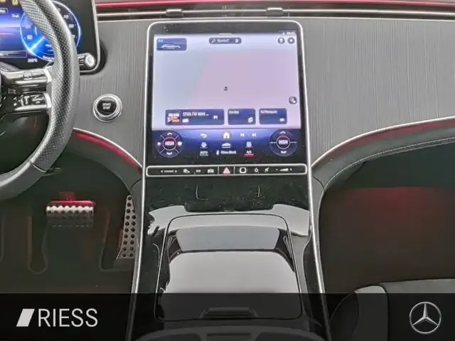 Mercedes-Benz EQE 350