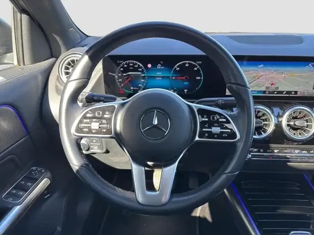 Mercedes-Benz EQA 250
