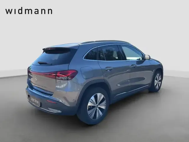 Mercedes-Benz EQA 250