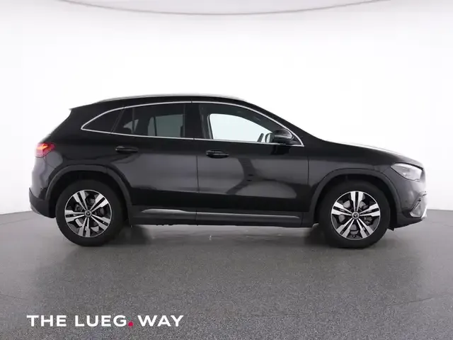 Mercedes-Benz GLA 180