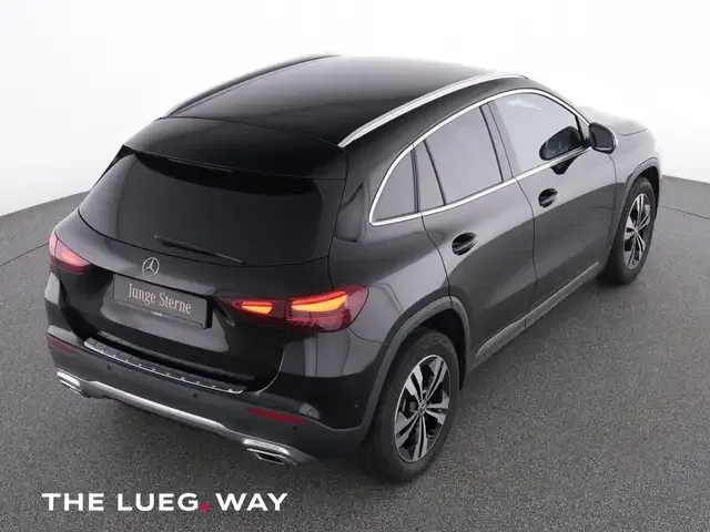 Mercedes-Benz GLA 180