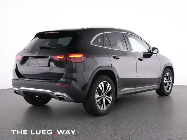 Mercedes-Benz GLA 180