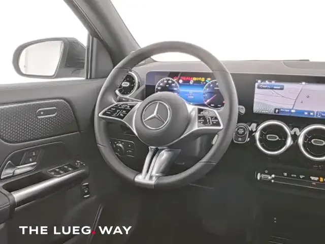 Mercedes-Benz GLA 180